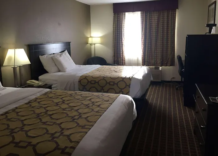 Baymont By Wyndham Motel