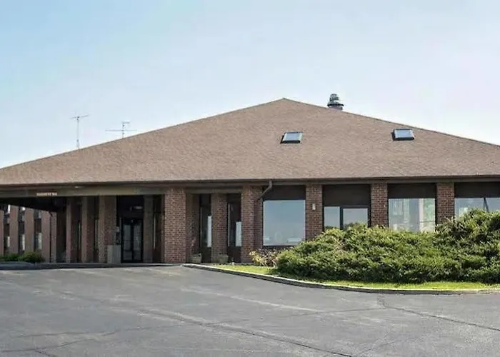 Baymont By Wyndham Motel 3*